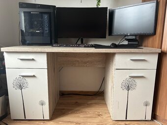 Písací stolík - 2