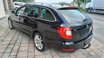 ŠKODA SUPERB KOMBI 2.0 TDI 103 kW CR DSG6 - 2