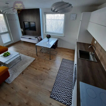 Moderný 2-izbový byt v Trenčíne  – nadštandard & parkovanie - 2