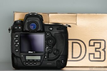 Nikon D3 - 2