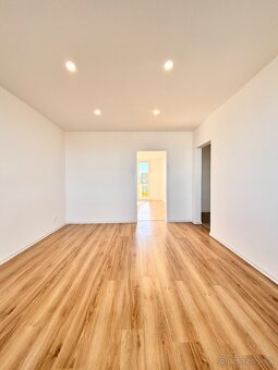 REZERVOVANÉ Treef - 3-izbový byt / Andreja Kubinu - 2