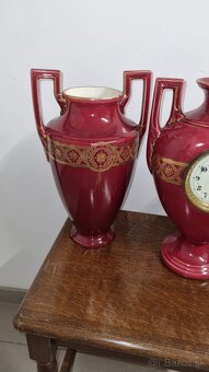 Krbove hodiny a vázy.. - 2