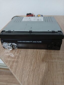 1din autorádio Android - 2