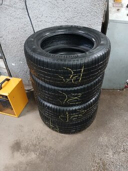 Pneu 215/60r16 samozacelovacie - 2