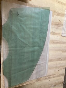 Predám okno na polo 9n - 2