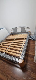 Predám posteľ bez matracu 160x200 - 2