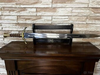 Meč so zlato-hnedou rukoväťou č.22 - 2