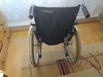 Vozík invalidný. - 2