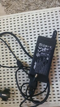 Adaptér pre notebook Asus 19V (4.7A) - 2