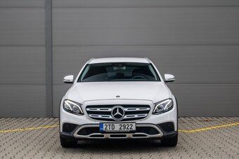 Mercedes-Benz E 220d 4MATIC All Terrain - 2