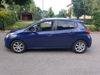Peugeot 208 - 2