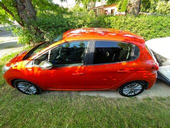 Peugeot 208 - 2