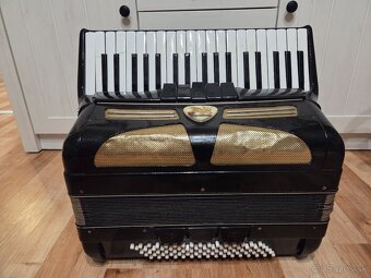 Akordeón Lignatone Melódia - 2