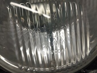 Predné svetlá uaz 469 paraboly - 2