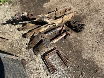 Predám ramená komplet na Zetor crystal - 2