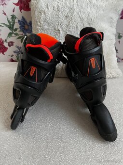 Kolieskove korčule č.35-38 - 2