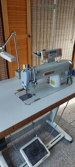 Šijací stroj - 2