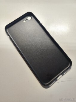Kryt iPhone 7/8/SE - 2