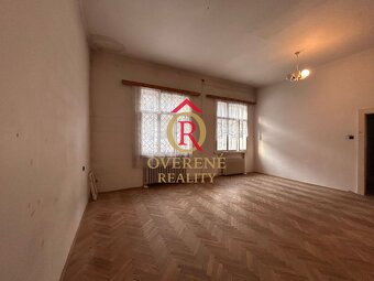 Veľkometrážny slnečný dvojizbový byt s romantickou dušou a v - 2