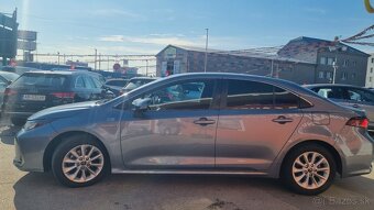 Toyota Corolla sedan 1,8 hybrid Comfot Tech + Techpack 72KW - 2