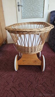 Prútený košík pre bábätko - 2