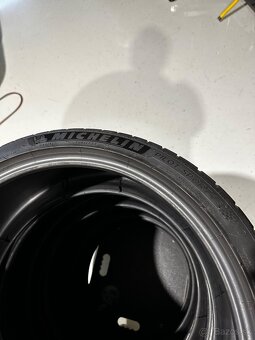Michelin Pilot Sport 4s 245/35 r20 - 2