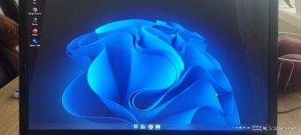 Acer Aspire 7741G- - 2