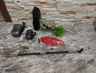 Doplnky do akvária - 2