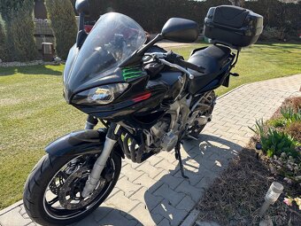Yamaha FAZER 600 - 2