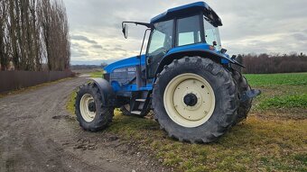 Traktor New Holland 8870 - 2