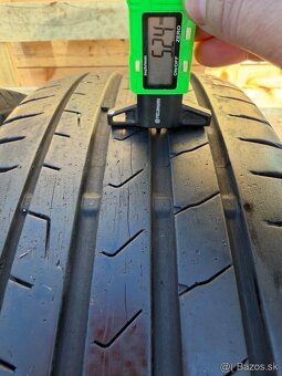 215/65 R17 Continental - 2