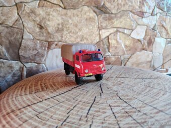 Tatra 805 1:43 - 2