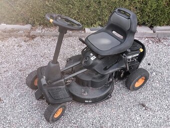 Traktor - kosačka McCulloch - 2
