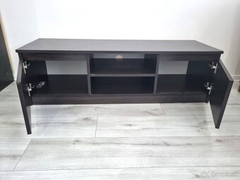 Elegantný TV stolík v dekore Dub Wenge - AKO NOVÝ - 2