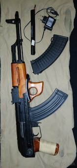 Predám airsoft AK47 - 2