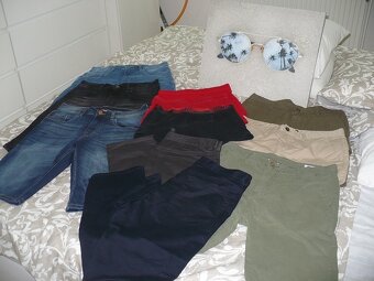 Balik nohavíc č S-M ako nové spolu 8ks len 8€+darček - 2