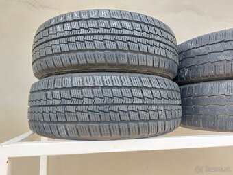 215/60R17C Zimné pneumatiky Hankook + Michelin - 2
