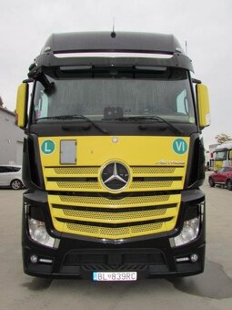 ťahač MERCEDES BENZ Actros 1845 Mega BL-839RC - 2