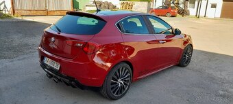 Alfa Romeo Giulietta Tbi QV - 2