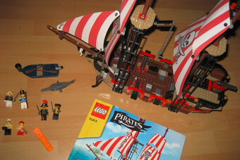 LEGO Pirates 70413 The Brick Bounty (rok 2015) - 2