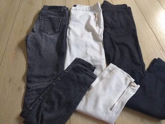 Cca 50 kuskov peknych dámskych veciciek S/ M - 2