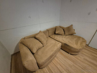 Predám roztiahnuteľný gauč s úložným priestorom. - 2