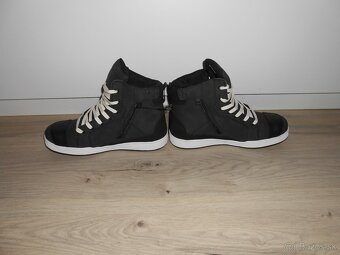 Predam nove moto topanky znacky HELD MARICK WP - 2