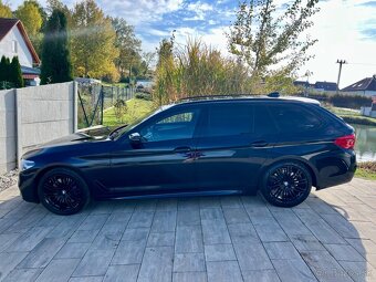 BMW 540iXDrive 250kW Touring M-paket maximální výbava - 2