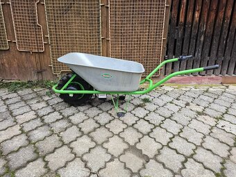 Predám fúrik s el. pohonom - 2