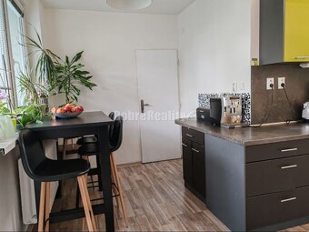 PRENÁJOM: VEĽKÝ 3 IZBOVÝ BYT S BALKÓNOM, CENTRUM - 2