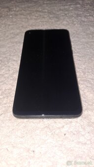 Motorola G8 Power - 2