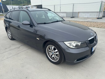BMW Rad 3 Touring 320d AKONTACIA OD 0% - 2