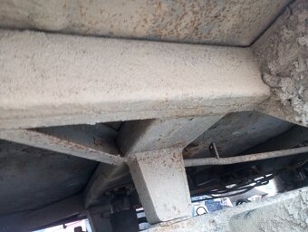 Obilná korba Tatra 815 agro - 2