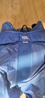 Hokejová výstroj - 2